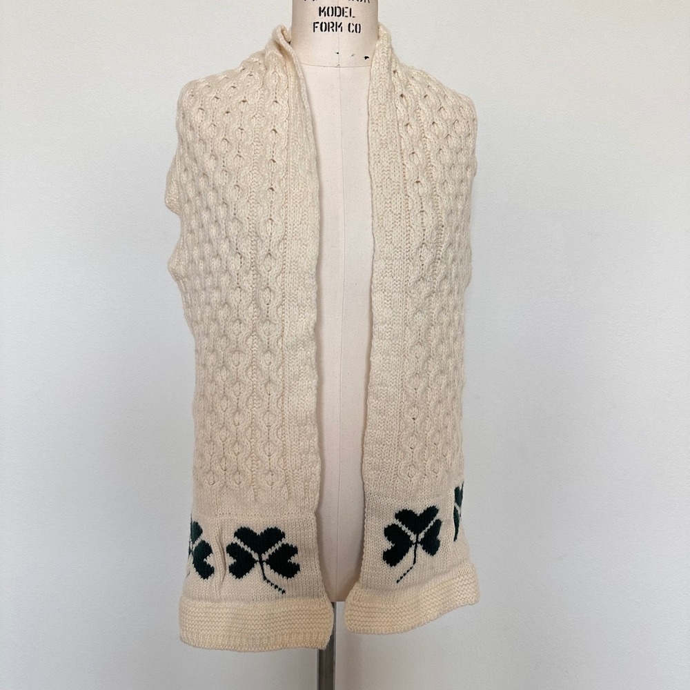 Aran Crafts Ireland 100% Merino Wool Cable Knit Shamrock Scarf Ivory Green